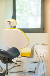 Photo n°15 de Happy Smile - Biarritz à Biarritz (Service de blanchiment des dents)