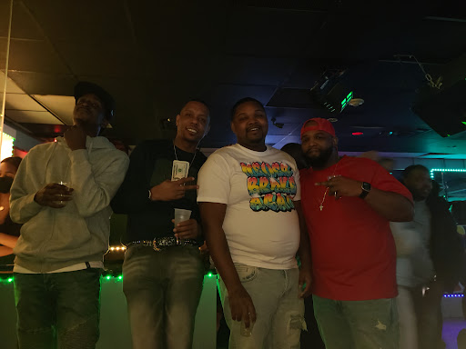 D'Tox Bar & Ultra Lounge - Thumbnail