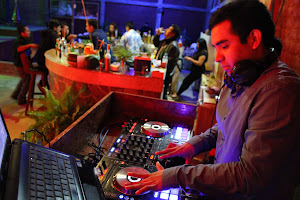 Studio DJ Jonathan Mix! - J&S PRODUCCIONES 6