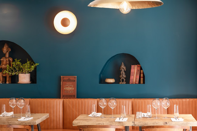 http://www.restaurant-lastrolabe.com/