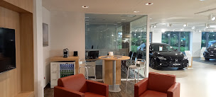 Photo n°7 de Honda | Tours - Groupe Rossello à Saint-Cyr-sur-Loire (Concessionnaire automobile)