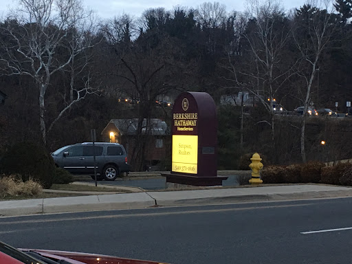 Berkshire Hathaway HomeServices Simpson, Realtors - Thumbnail