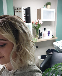 Photo n°24 de Berenice by Anna colors à Tourcoing (Salon de coiffure)