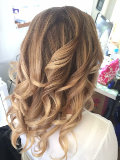freelance hair - Thumbnail
