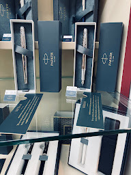 Photo n°21 de Librairie Papeterie Presse Millasseau à Segré-en-Anjou Bleu (Magasin de fournitures de bureau)