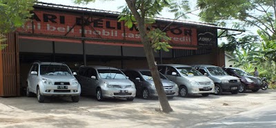 Photos of Sari Deli Abadi Motor