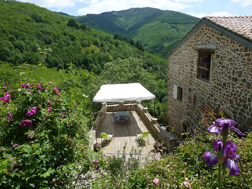 Photo de La Calade chambres d'hôte et espace bien-être, piscine à Jaujac (07380)