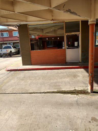 Pasadena Motel - Visual
