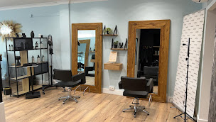 Photo n°10 de Isula Hair à Porto-Vecchio (Salon de coiffure)