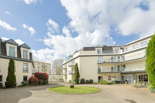 Photo de Le Parc Saint-Charles - Ehpad à Chartres (28) | LNA Santé à Amilly (28300)