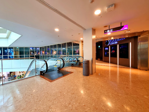 Cathay Cineplex West Mall - Thumbnail
