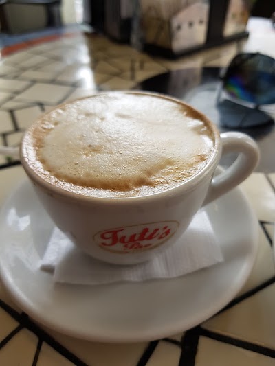 Photos of Tuti's P&atilde;o