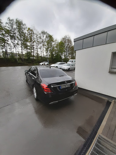 Enterprise Autovermietung und Transporter - Lüdenscheid - Thumbnail