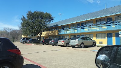Photos of Knights Inn Market Center