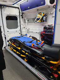 Photo n°8 de ALPHA AMBULANCES à Parigné-l'Évêque (Service de taxi)
