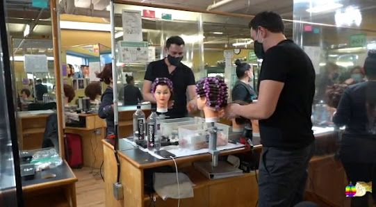 Foto de Formula B Parisien Beauty School Del propietario