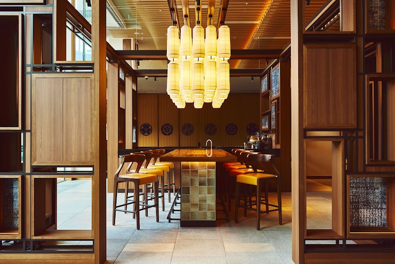 the BAR Yoyama（夜車山）