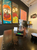 ESCOCAFE LOUNGE - At The Muisca art gallery à Paris