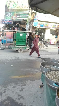 Azmat Chowk Bus Stop lahore