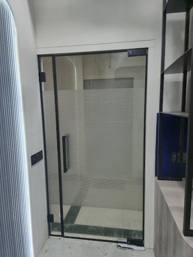 Upgrade your glass with Autographics – Mumbai's trusted glass film experts. We offer premium wind… post image