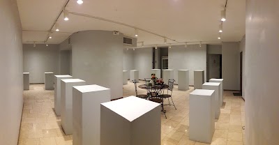 Photos of Aliha Gallery
