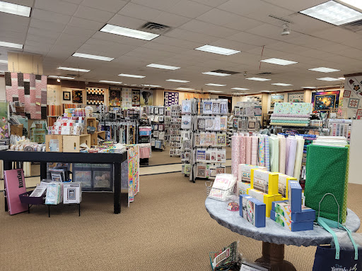 Quilts n Gifts LLC - Thumbnail