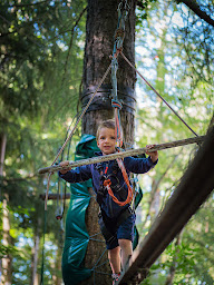 Photo n°17 de Parc Des Écureuils (Parcours aventure Dans Les Arbres) à Montclar (Attraction touristique)