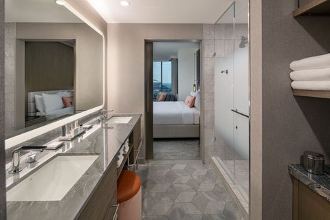 JW Marriott Charlotte by null