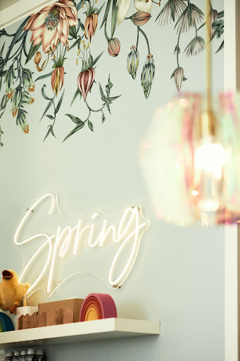 Spring Children - Visual