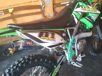 Photos of Moeroep Sticker Kartasura
