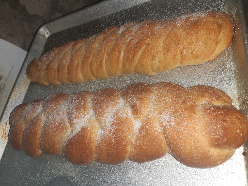 Panadería, Repostería y Pizzeria Pilo - Thumbnail