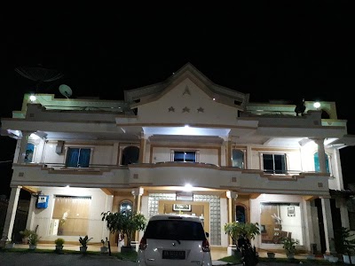 Photos of Wisma Tiga Putri