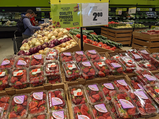 Freshco Pharmacy Bathurst - Thumbnail