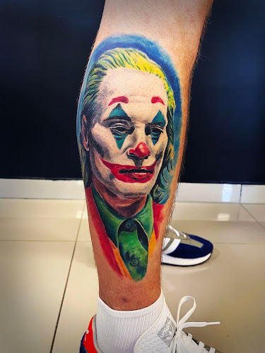 7 Tattoo & Art