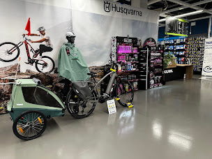 Photo n°15 de OVELO spécialiste Vélo Électrique Lille à Villeneuve-d'Ascq (Magasin de réparation de vélos)