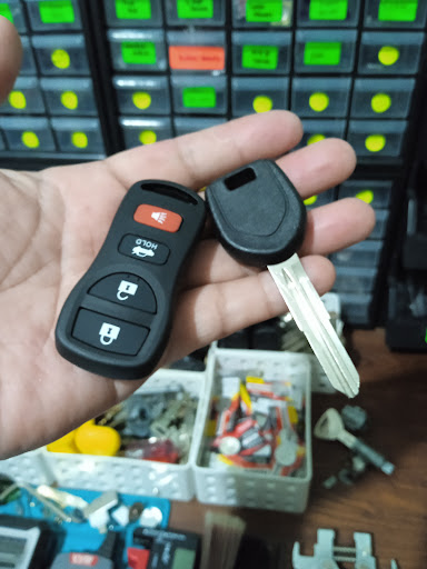 CAR KEY & IMMOBILIZER