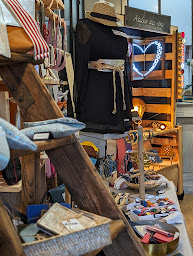 Photo n°12 de Boutiqu'Arts - artisans, créateurs et producteurs locaux à Levroux (Magasin d'ameublement et de décoration)