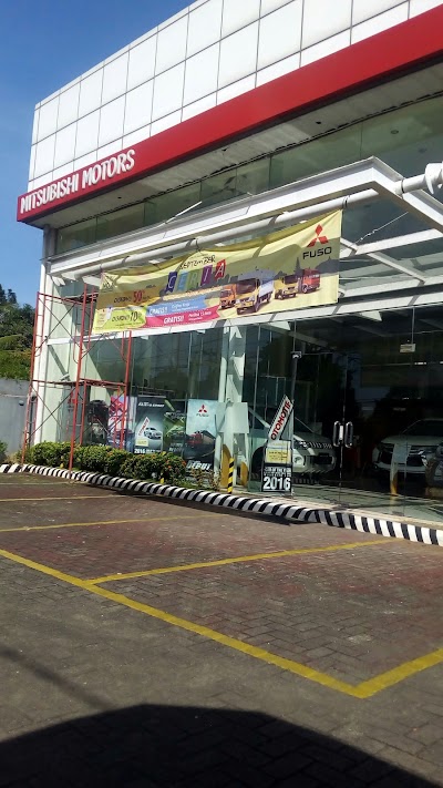 Car Dealer