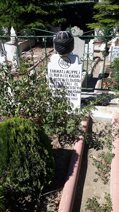 Ali Haydar Efendi Türbesi