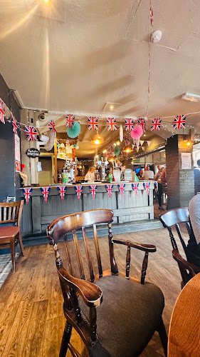 Comments and reviews of County Arms