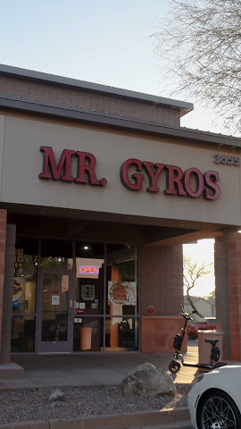 Mr. Gyros by null