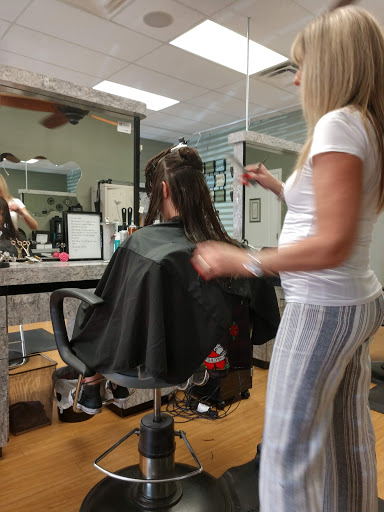 Susan's Mane Tamers - Thumbnail