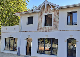 Photo n°11 de N'Y A PROU Coiffure à Lège-Cap-Ferret (Magasin de produits de beauté)