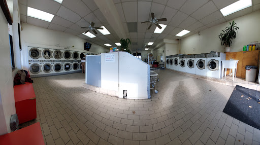 Peters Laundromat Inc Logo