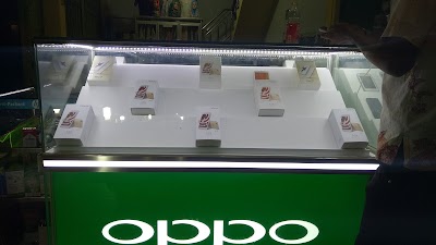 Photos of FQ Cell Tour&Travel Waru