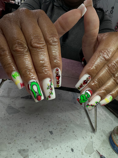 KayKay Nails - Visual