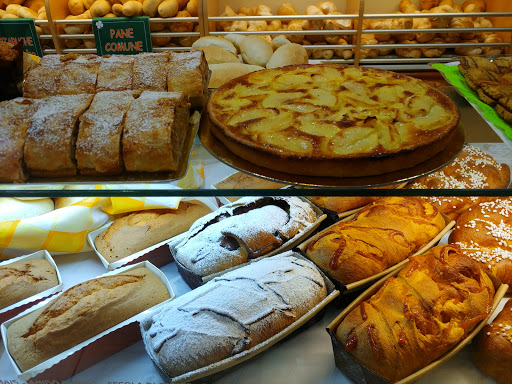 Lucky Bread - Visual