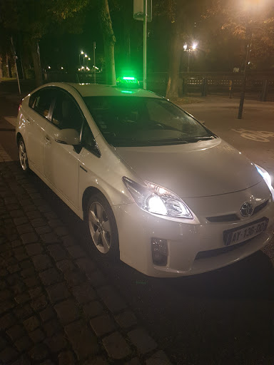 HR Taxi - Thumbnail