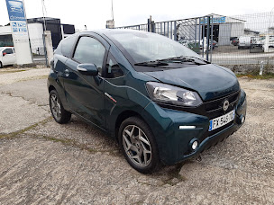 Photo n°6 de Ecomobiles Sans Permis EURL à Le Haillan (Garage automobile)