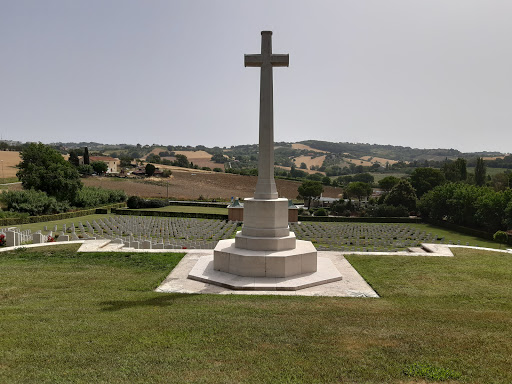 commonwealth world war ii cemetery - Thumbnail